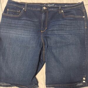 Gloria Vanderbilt Indigo Denim Shorts